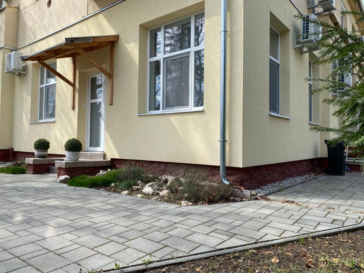 Regimodi Apartman Appartement Siófok Buitenkant foto